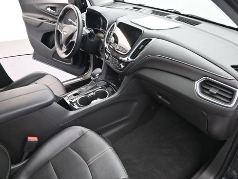 Used 2022 Chevrolet Equinox Premier FWD image 37