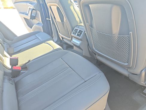 New 2025 Audi Q5 Premium image 11