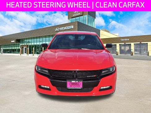 Used 2020 Dodge Charger SXT w/ Driver Convenience Group image 2