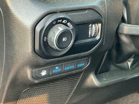 Used 2023 Jeep Wrangler Unlimited Sahara w/ Cold Weather Group image 14