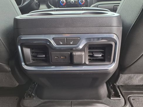 Used 2021 GMC Sierra 1500 AT4 w/ AT4 Value Package AWD/4WD image 18
