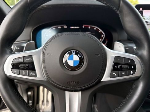 Used 2023 BMW M550i xDrive AWD/4WD image 27