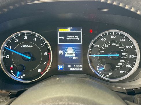 Used 2021 Subaru Ascent Limited w/ Technology Package AWD/4WD image 12