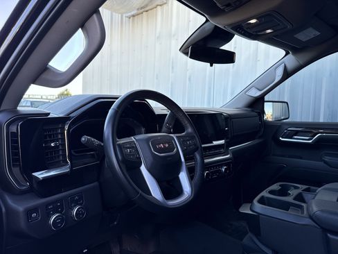 Used 2024 GMC Sierra 1500 Elevation w/ X31 Off-Road Package image 14