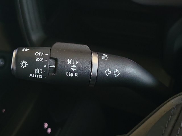 Used 2023 Land Rover Defender 110 X AWD/4WD image 23