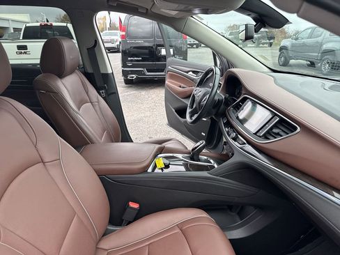 Certified 2021 Buick Enclave Avenir w/ Avenir Technology Package image 13