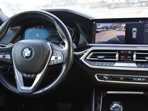 Used 2020 BMW X5 xDrive40i w/ Premium Package image 12