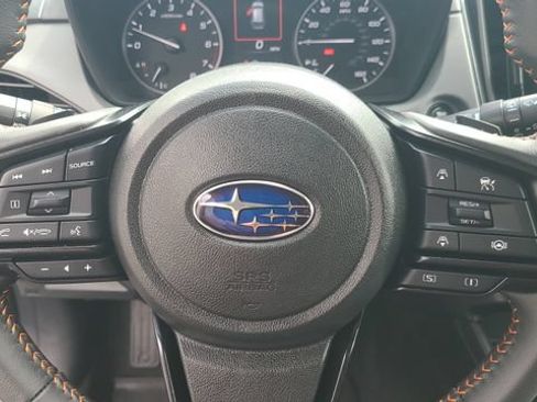 Used 2024 Subaru Crosstrek 2.5i Limited AWD/4WD image 19