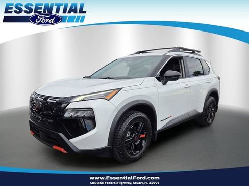 Used 2025 Nissan Rogue SV w/ Rock Creek Premium Package AWD/4WD image 1