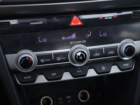 Used 2019 Hyundai Elantra Value Edition w/ Cargo Package FWD image 18