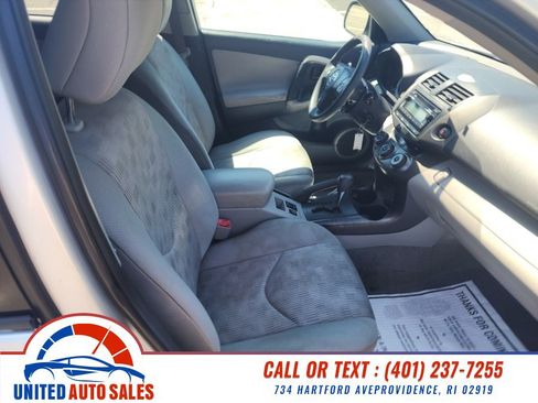 Used 2012 Toyota RAV4 4WD w/ Value Pkg image 13