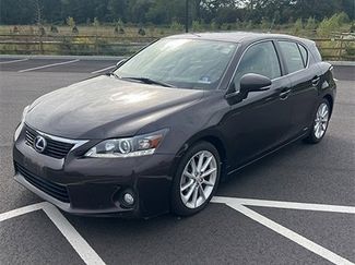 Used 2012 Lexus CT 200h image 1
