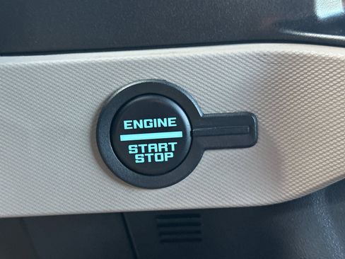 Used 2022 Ford Bronco Wildtrak image 26