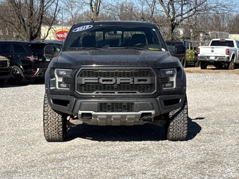 Used 2019 Ford F150 Raptor w/ Equipment Group 802A Luxury image 2