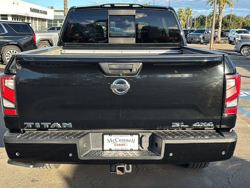 Used 2020 Nissan Titan SL w/ Moonroof Package image 6