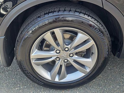 Used 2025 Acura MDX SH-AWD image 9