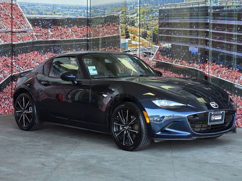 Used 2025 MAZDA MX-5 Miata RF Grand Touring RWD image 1