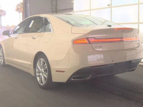 Used 2014 Lincoln MKZ Hybrid w/ Equipment Group 202A Reserve FWD image 2