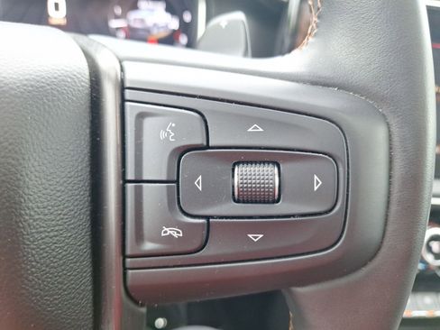 Used 2024 GMC Sierra 1500 AT4 w/ Technology Package image 21