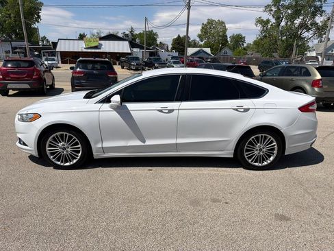 Used 2014 Ford Fusion SE w/ Equipment Group 202A FWD image 5