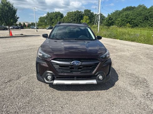 Certified 2024 Subaru Outback Limited w/ Popular Package #2 AWD/4WD image 1