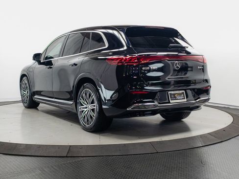 Used 2023 Mercedes-Benz EQS 580 4MATIC SUV image 33