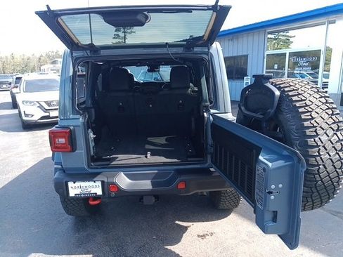 Used 2024 Jeep Wrangler Unlimited Rubicon image 26