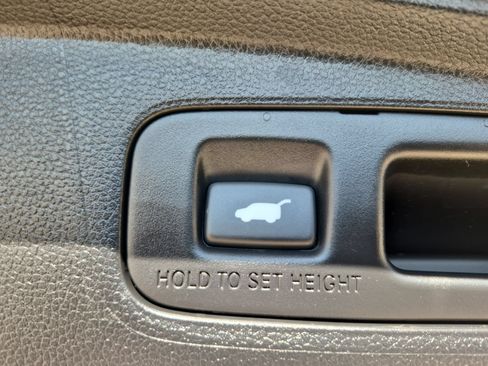 Certified 2024 Honda CR-V Sport Touring image 29