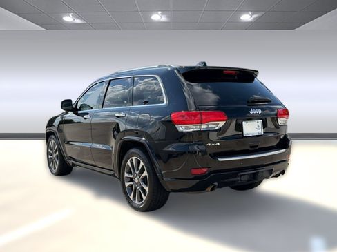 Used 2018 Jeep Grand Cherokee Overland AWD/4WD image 3
