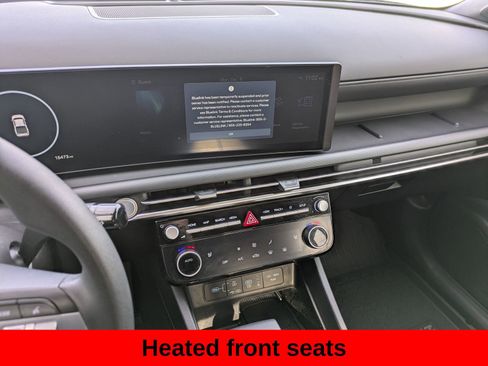 Used 2025 Hyundai Santa Cruz SEL image 16