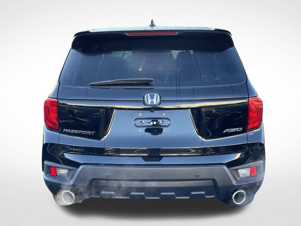 Used 2024 Honda Passport EX-L image 4