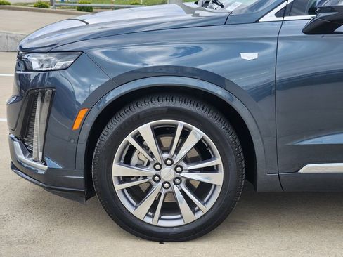 Used 2020 Cadillac XT6 Premium Luxury image 8