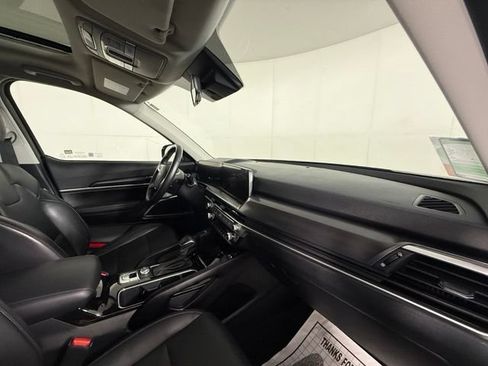 Used 2024 Kia Telluride S w/ S Sunroof Package FWD image 35
