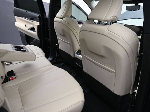 Used 2023 INFINITI QX60 Luxe w/ Vision Package AWD/4WD image 19