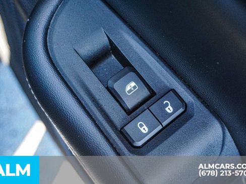 Used 2025 Jeep Grand Cherokee Altitude AWD/4WD image 56