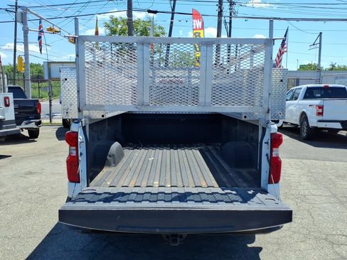 Used 2021 Chevrolet Silverado 1500 W/T w/ WT Value Package AWD/4WD image 14