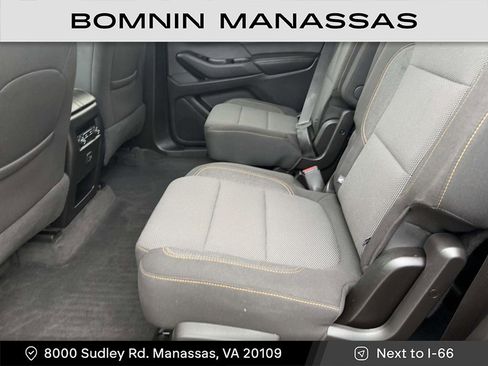 Used 2019 Chevrolet Traverse LT image 13