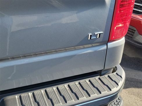 New 2026 Chevrolet Silverado 1500 LT image 23