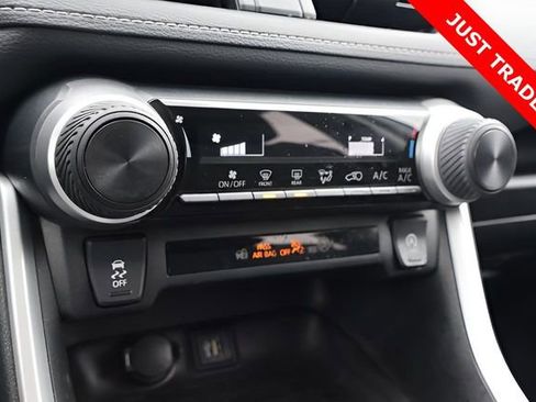 Used 2023 Toyota RAV4 LE image 24