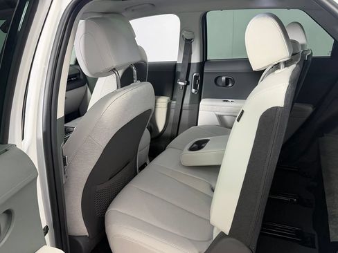 Used 2025 Hyundai Ioniq 5 Limited AWD/4WD image 25