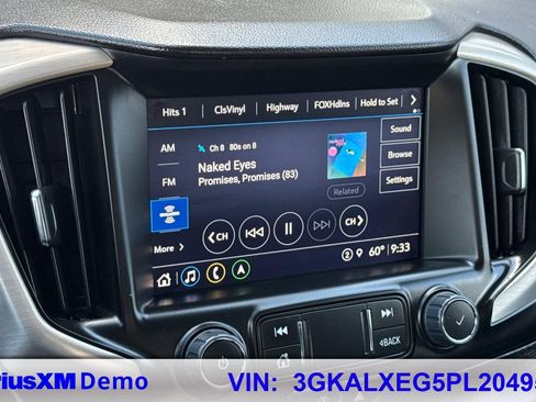 Used 2023 GMC Terrain Denali w/ Denali Premium Package AWD/4WD image 30