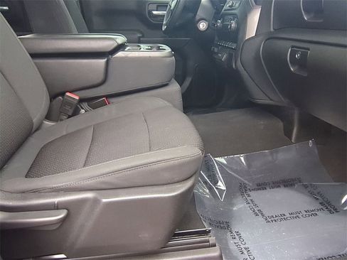 Certified 2021 Chevrolet Silverado 1500 Custom Trail Boss w/ LPO, Dark Essentials Package image 26