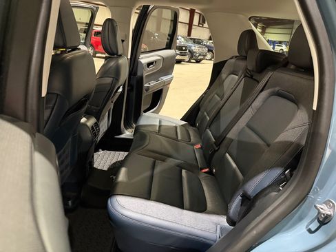 Used 2022 Ford Bronco Sport Outer Banks w/ Tech Package AWD/4WD image 18