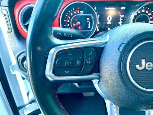 Used 2022 Jeep Gladiator Rubicon w/ LED Lighting Group image 26