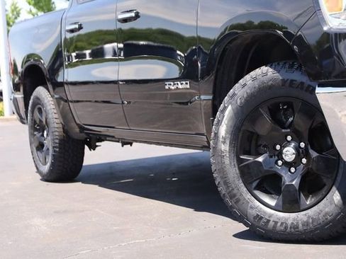 Used 2020 RAM 1500 Big Horn AWD/4WD image 3