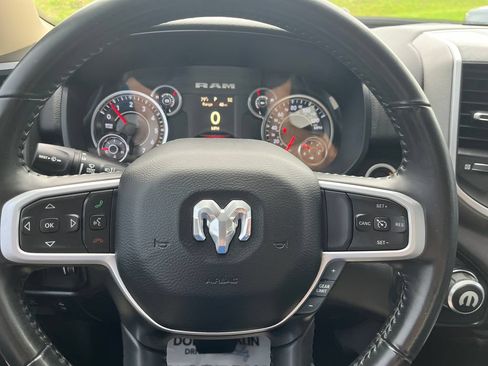 Used 2020 RAM 1500 Big Horn RWD image 14