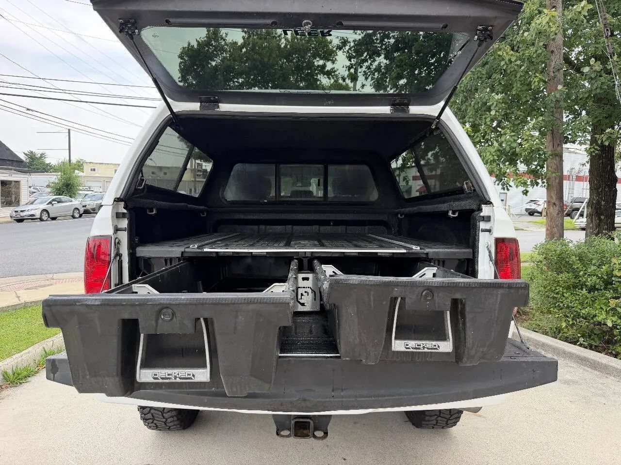 Used 2018 RAM 2500 SLT AWD/4WD image 31