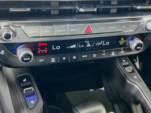 Used 2024 Kia Telluride SX X-Pro AWD/4WD image 16