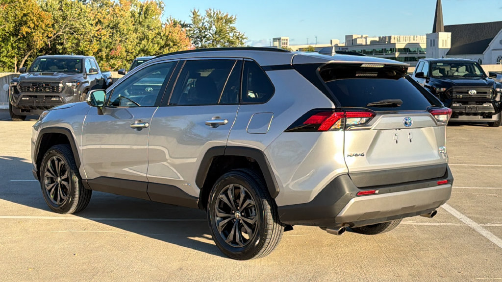 Used 2024 Toyota RAV4 Limited w/ Advanced Technology Package AWD/4WD image 3