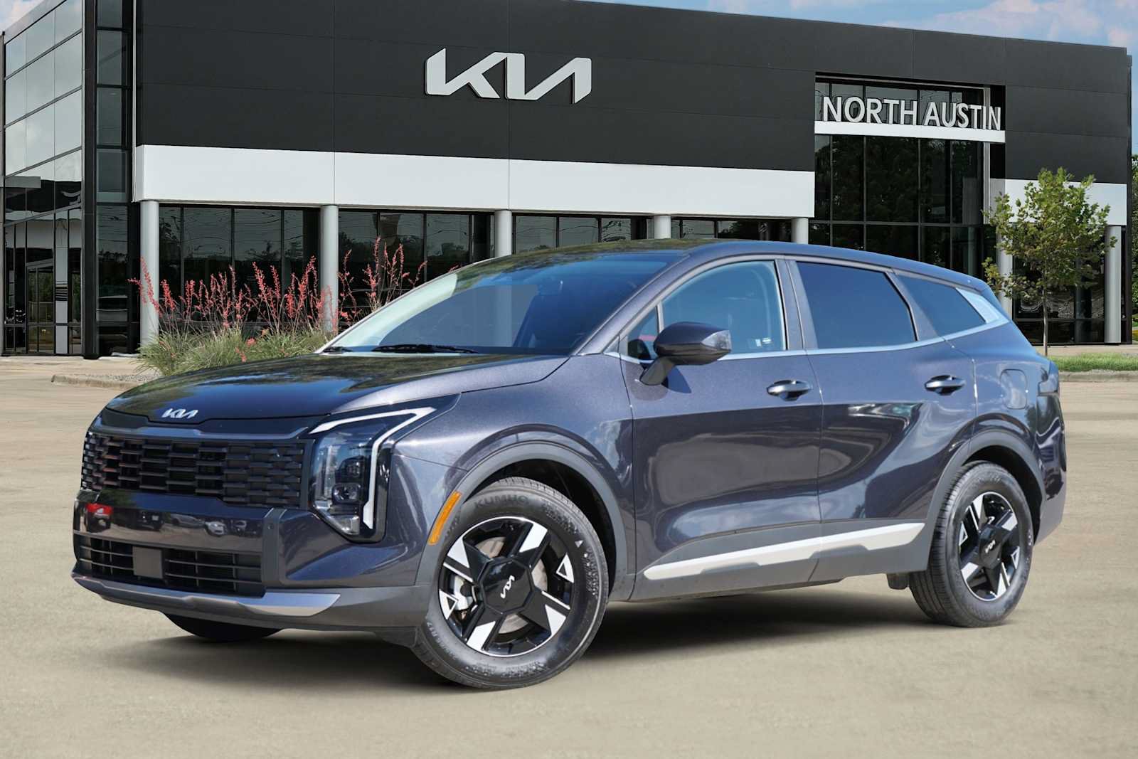 Certified 2026 Kia Sportage LX FWD image 1